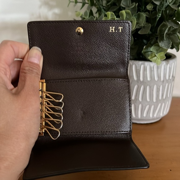 Authentic 💯 LV Damier Ebene 6-Key Multicles Holder + Dust Bag - Picture 7 of 9